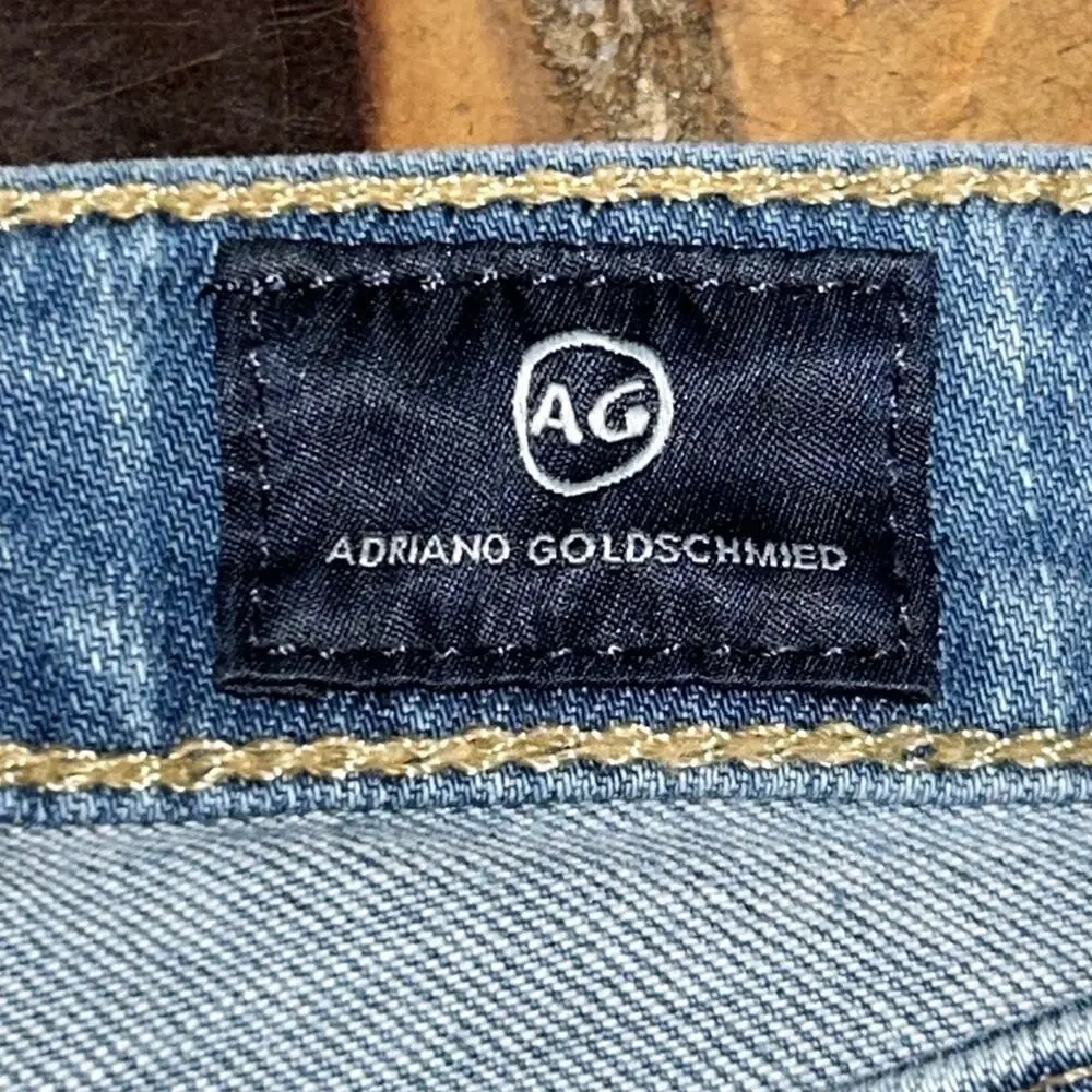 ankle distressed